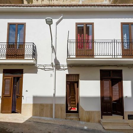 Cineholiday House 3 Кастелламмаре-дель-Голфо Экстерьер фото