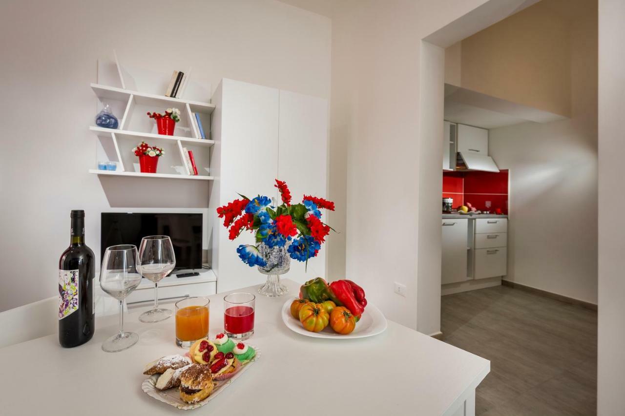 Cineholiday House 3 Кастелламмаре-дель-Голфо Экстерьер фото