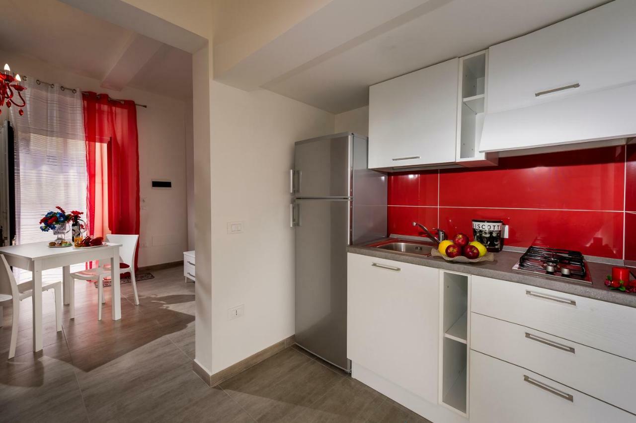 Cineholiday House 3 Кастелламмаре-дель-Голфо Экстерьер фото